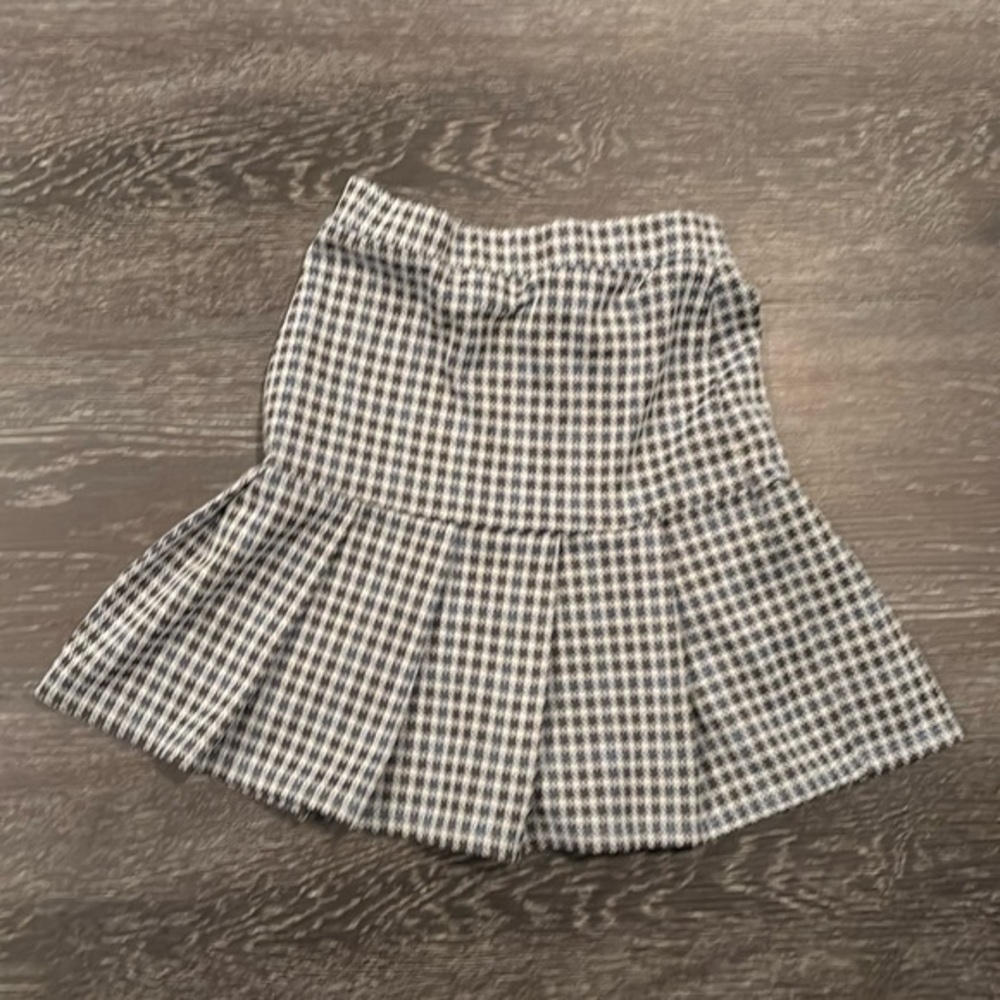Love Charlotte
Women’s Skirt
Size Medium - Picture 1 of 3